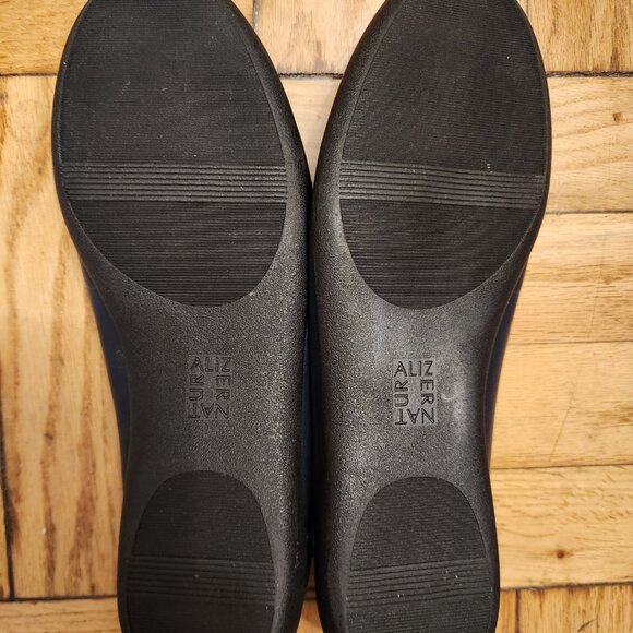 Naturalizer Flexy Ballet Flat in Navy Leather - Picture 3 of 6